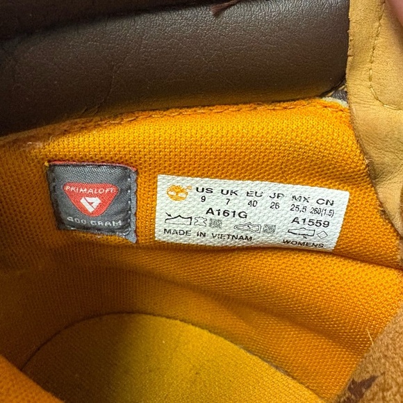 Timberland Womens 9 Classic Premium Waterproof Leather Boots Wheat Nubuck 6 Inch - Picture 10 of 10